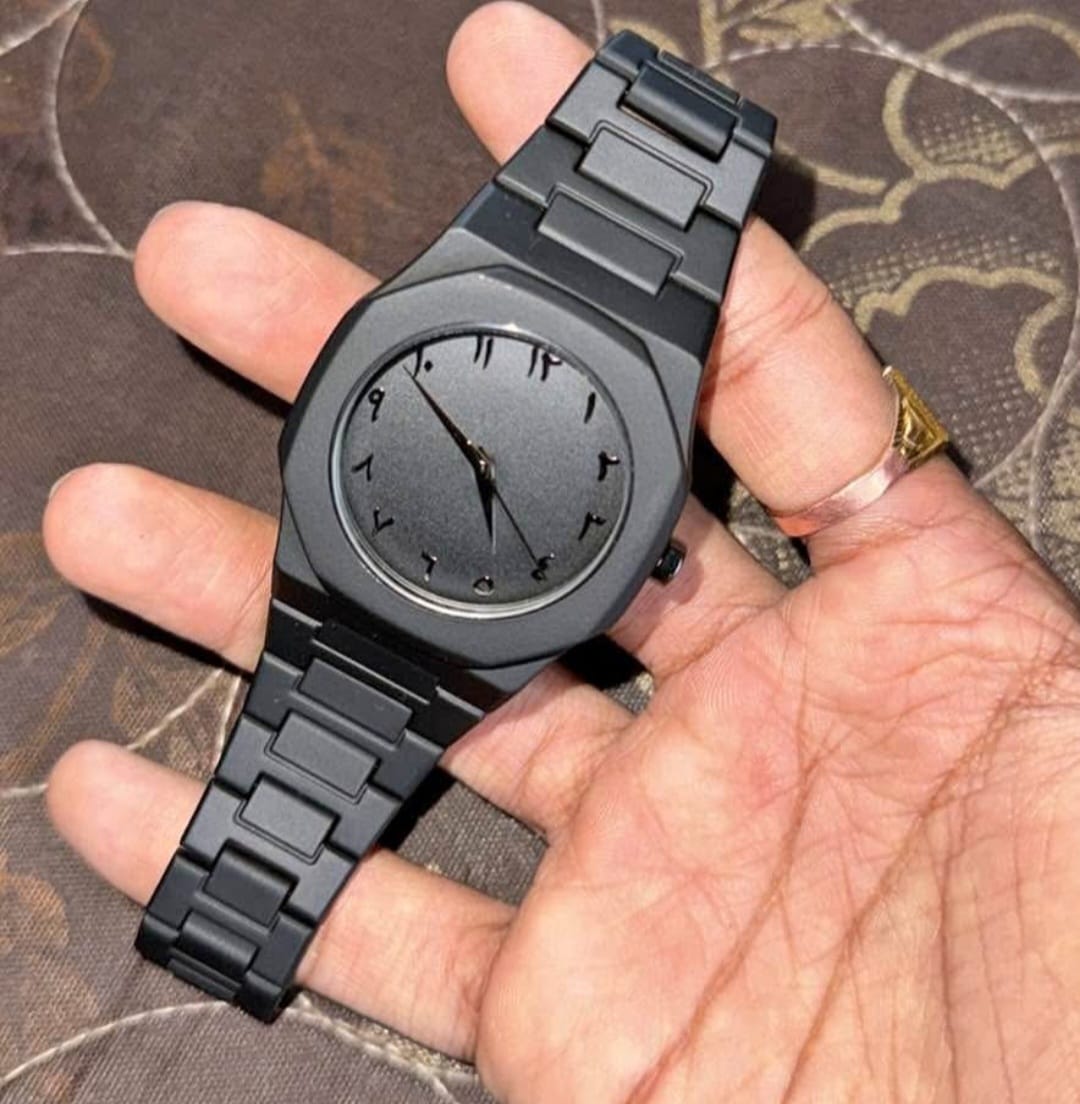 Men’s Luxury Aura Black Arabic Numeral Watch – Matte Black Analog